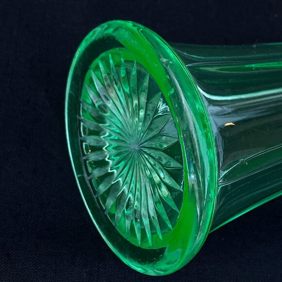 JB Higbee Helio Uranium Glass 15" Swung Vase - Picture 7 of 13
